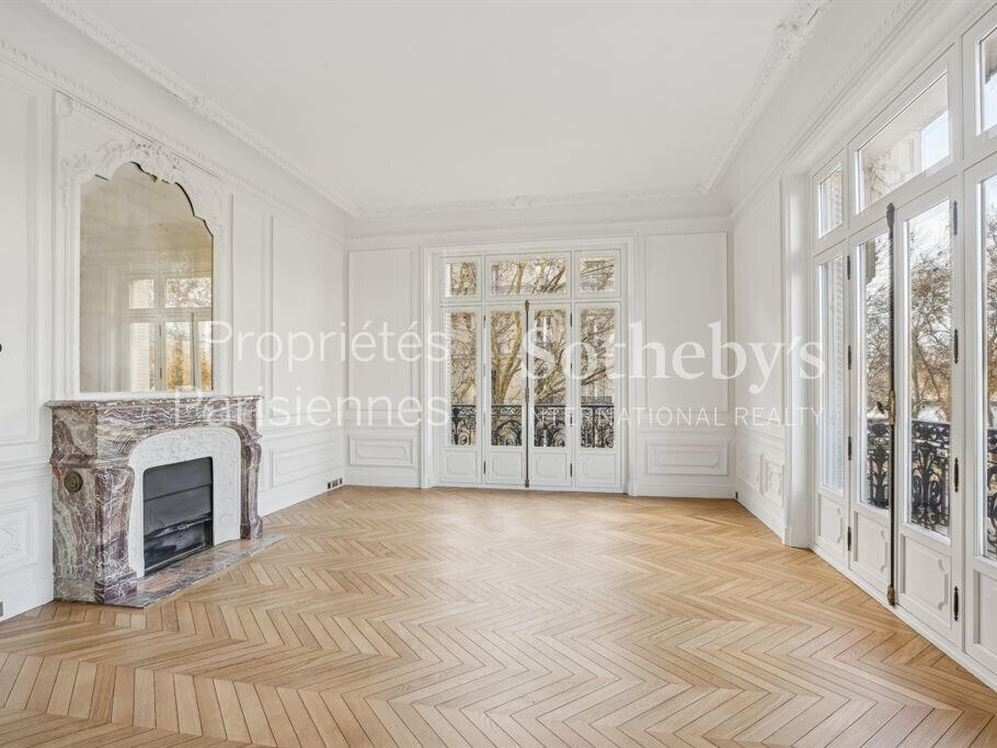 Apartment Paris 7e