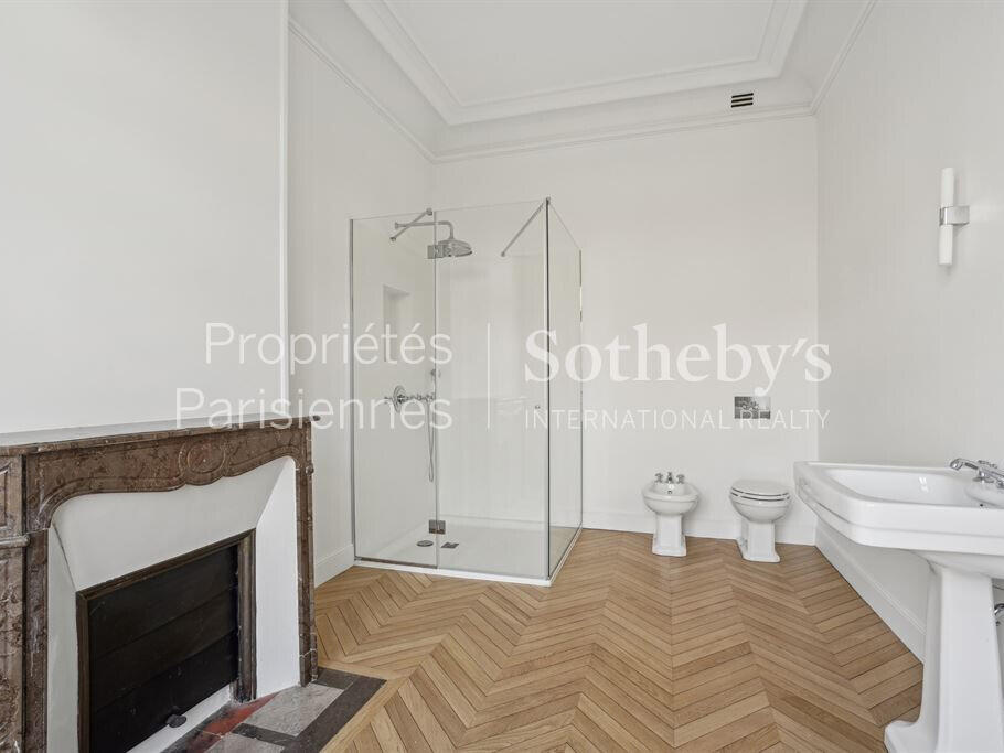 Apartment Paris 7e