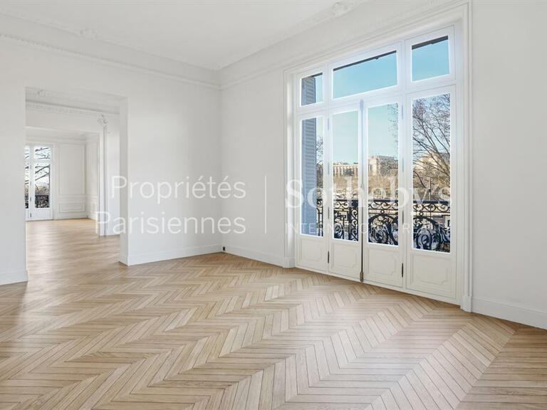 Appartement Paris 7e - 3 chambres - 191m²