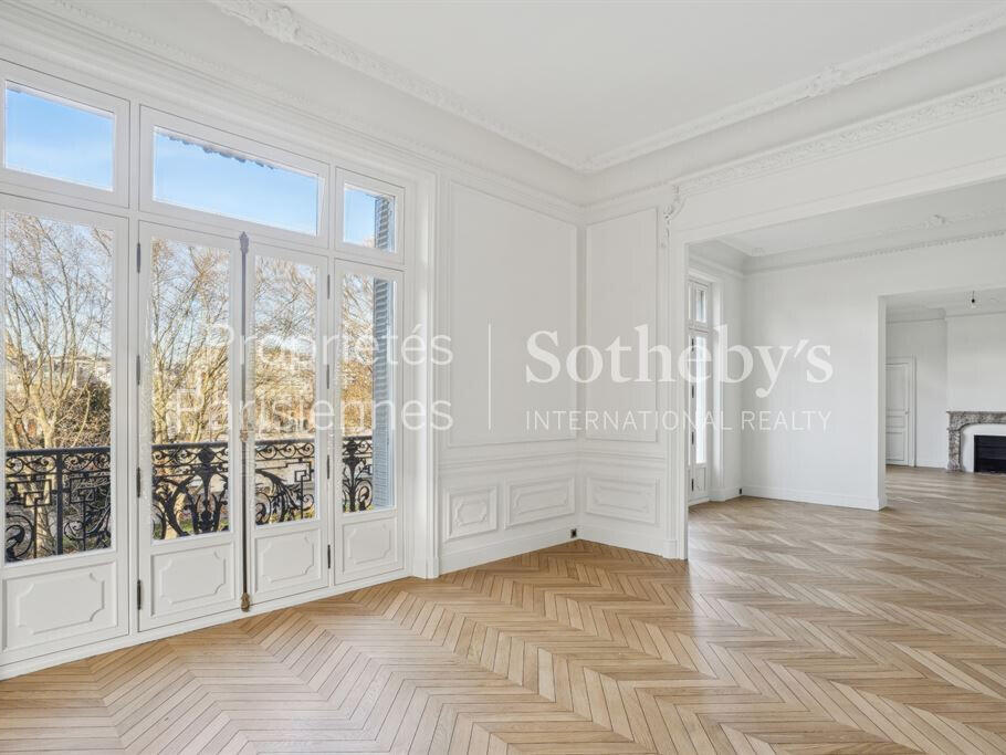 Apartment Paris 7e