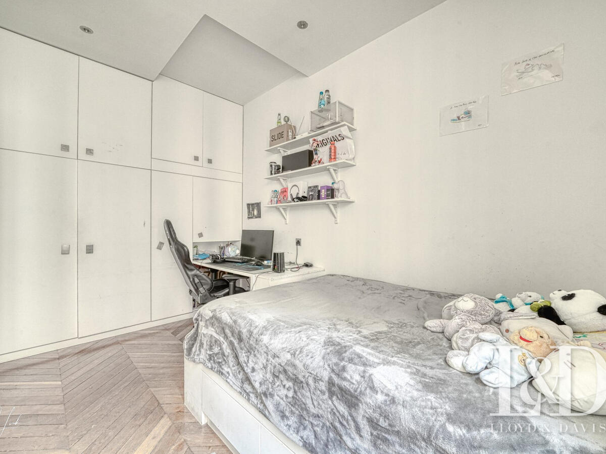 Apartment Paris 7e