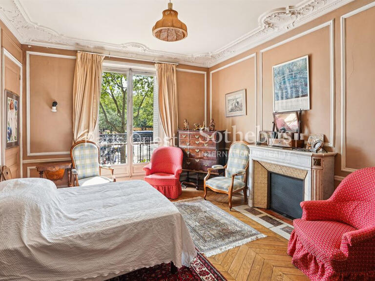 Apartment Paris 7e - 5 bedrooms - 245m²