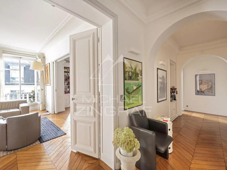 Apartment Paris 7e - 115m²