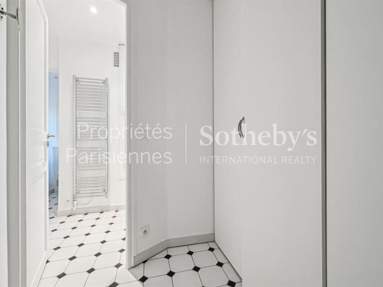 Appartement Paris 7e - 3 chambres - 106m²