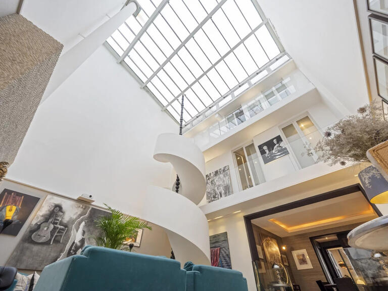 Mansion Paris 7e - 3 bedrooms - 348m²