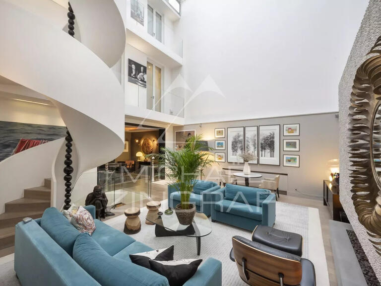 Mansion Paris 7e - 3 bedrooms - 348m²