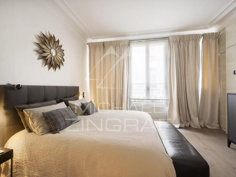 Mansion Paris 7e - 3 bedrooms - 348m²