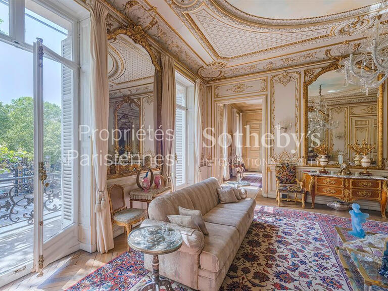 Sale Apartment Paris 8e - 5 bedrooms