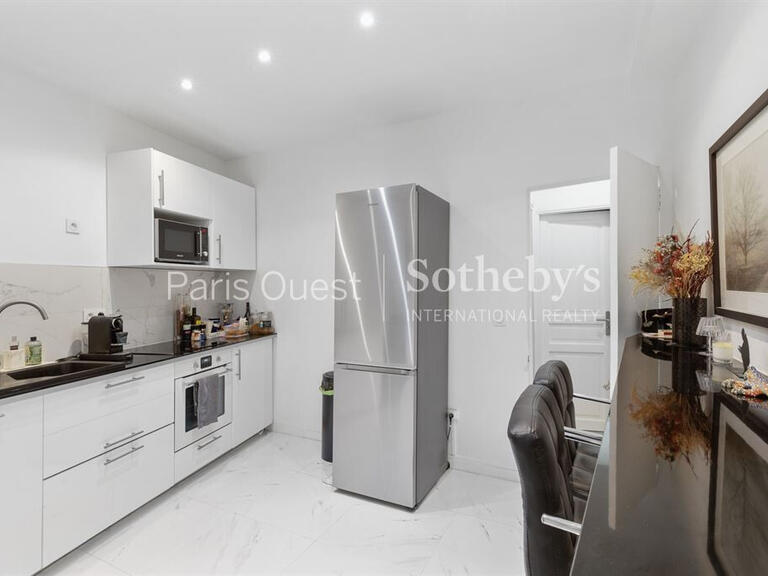 Apartment Paris 8e - 3 bedrooms - 131m²