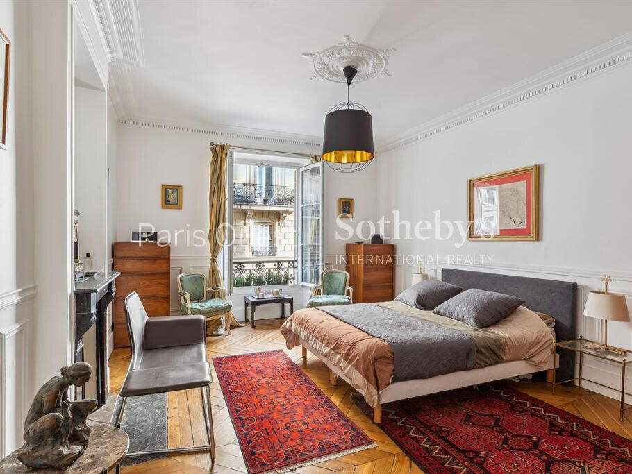 Apartment Paris 8e