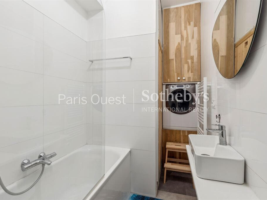 Apartment Paris 8e