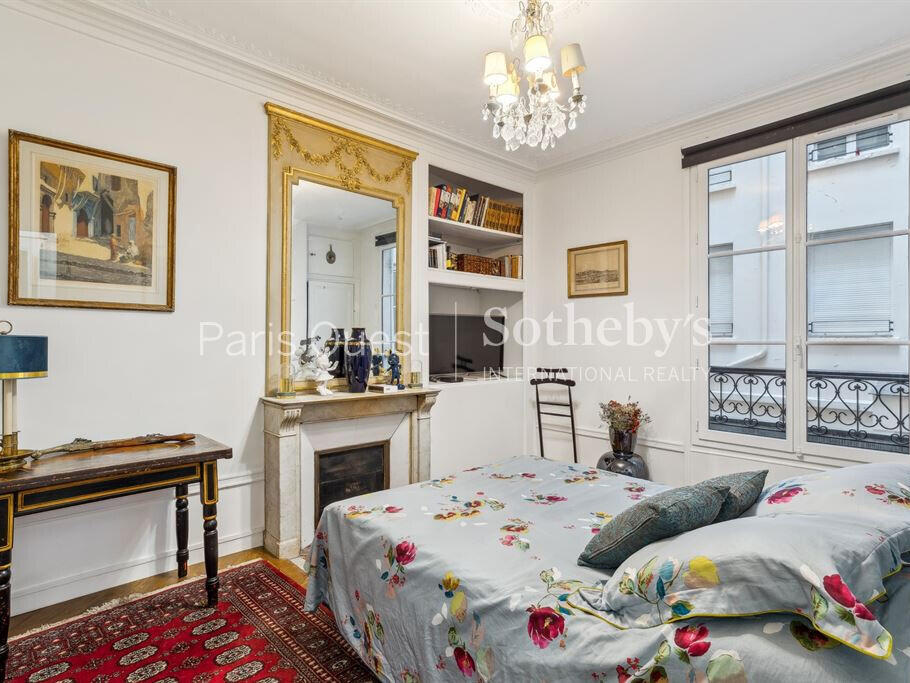 Apartment Paris 8e