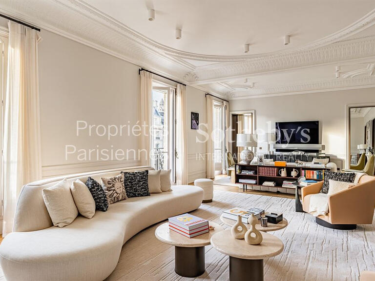 Apartment Paris 8e - 3 bedrooms - 194m²