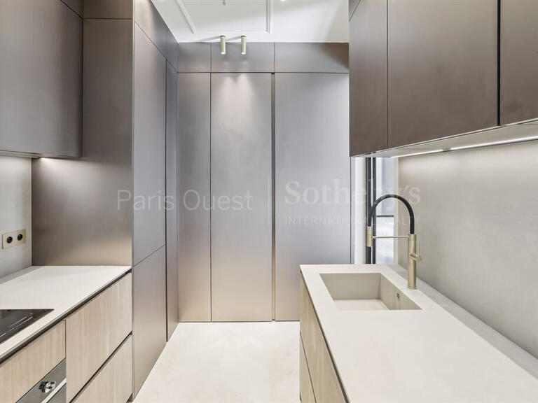 Apartment Paris 8e - 3 bedrooms - 160m²