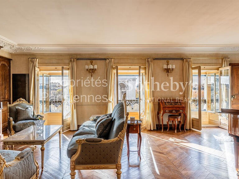 Apartment Paris 8e - 2 bedrooms - 180m²