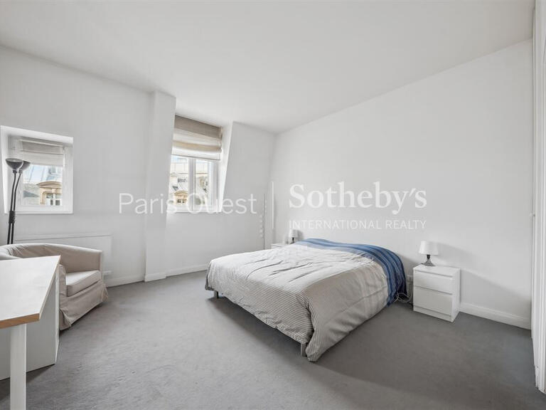 Apartment Paris 8e - 3 bedrooms - 192m²