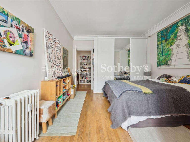 Apartment Paris 8e - 1 bedroom - 77m²