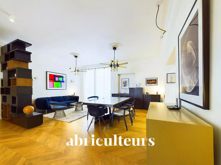 Appartement Paris 8e - 3 chambres - 217m²