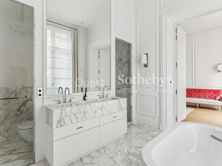 Vente Appartement Paris 8e - 3 chambres