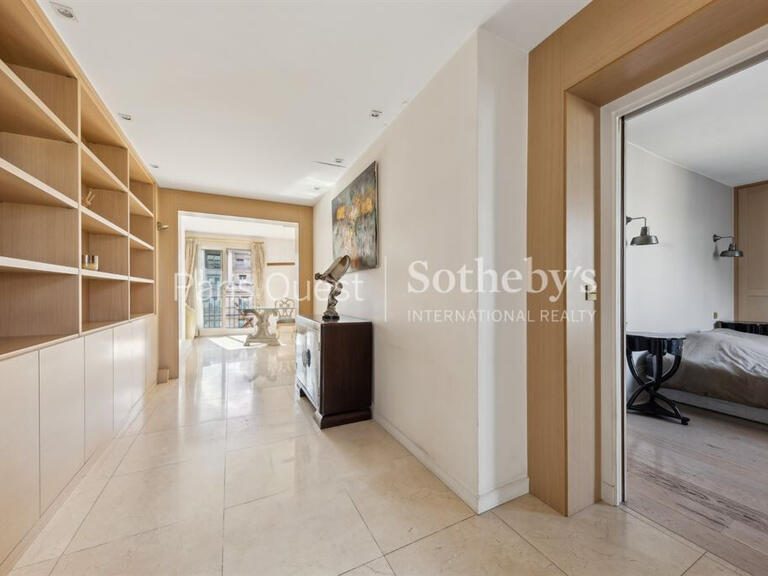 Apartment Paris 8e - 2 bedrooms - 102m²