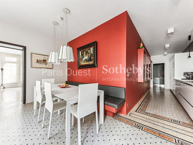 Apartment Paris 8e - 6 bedrooms - 287m²