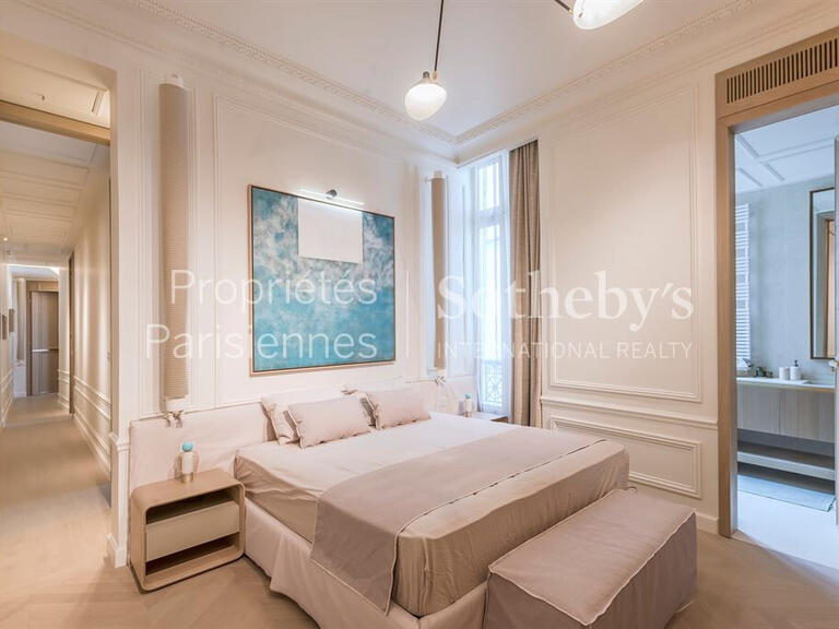 Apartment Paris 8e - 3 bedrooms - 160m²