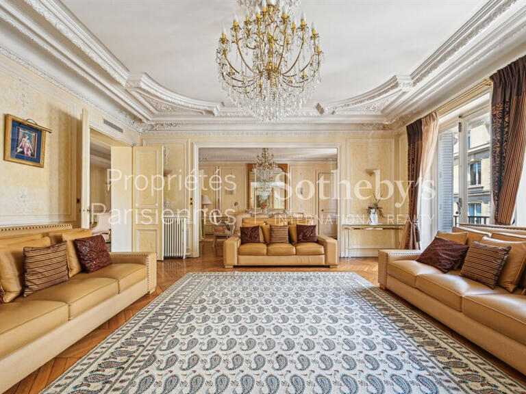 Apartment Paris 8e - 3 bedrooms - 241m²