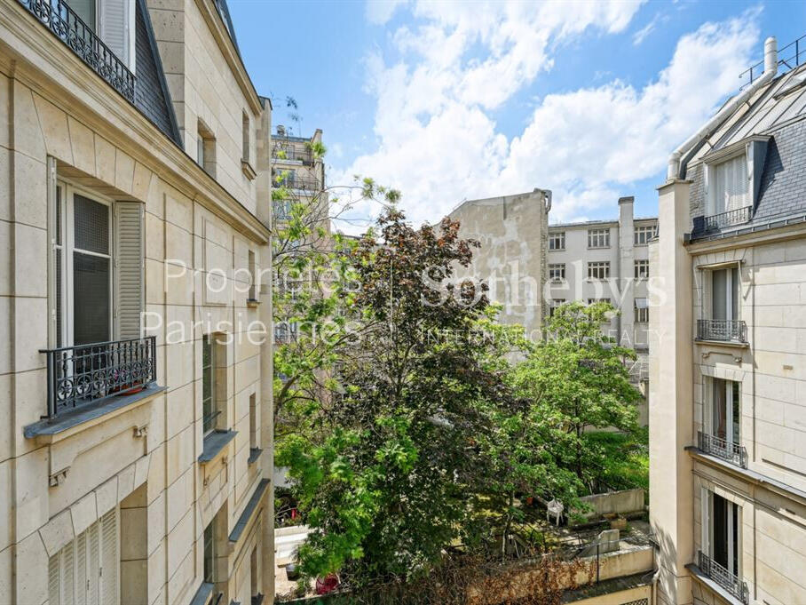 Apartment Paris 8e