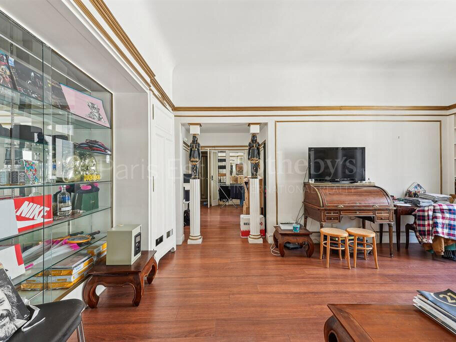 Apartment Paris 8e