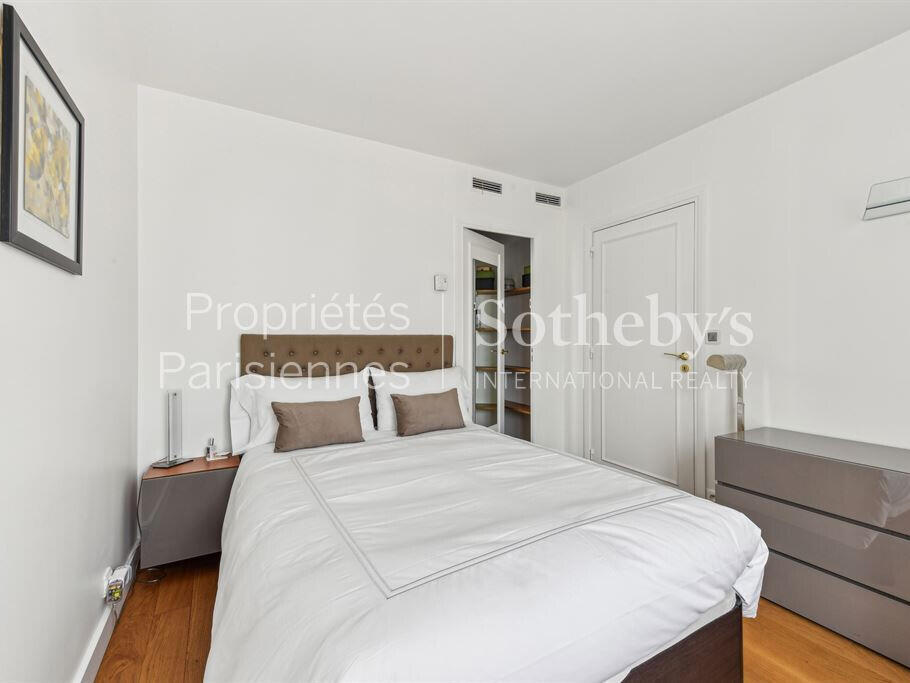 Apartment Paris 8e