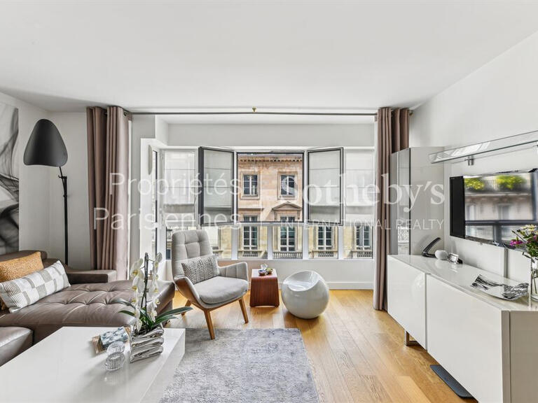 Location Appartement Paris 8e
