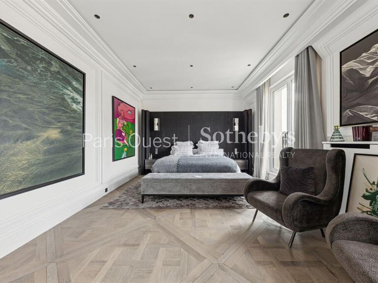 Apartment Paris 8e - 2 bedrooms - 137m²