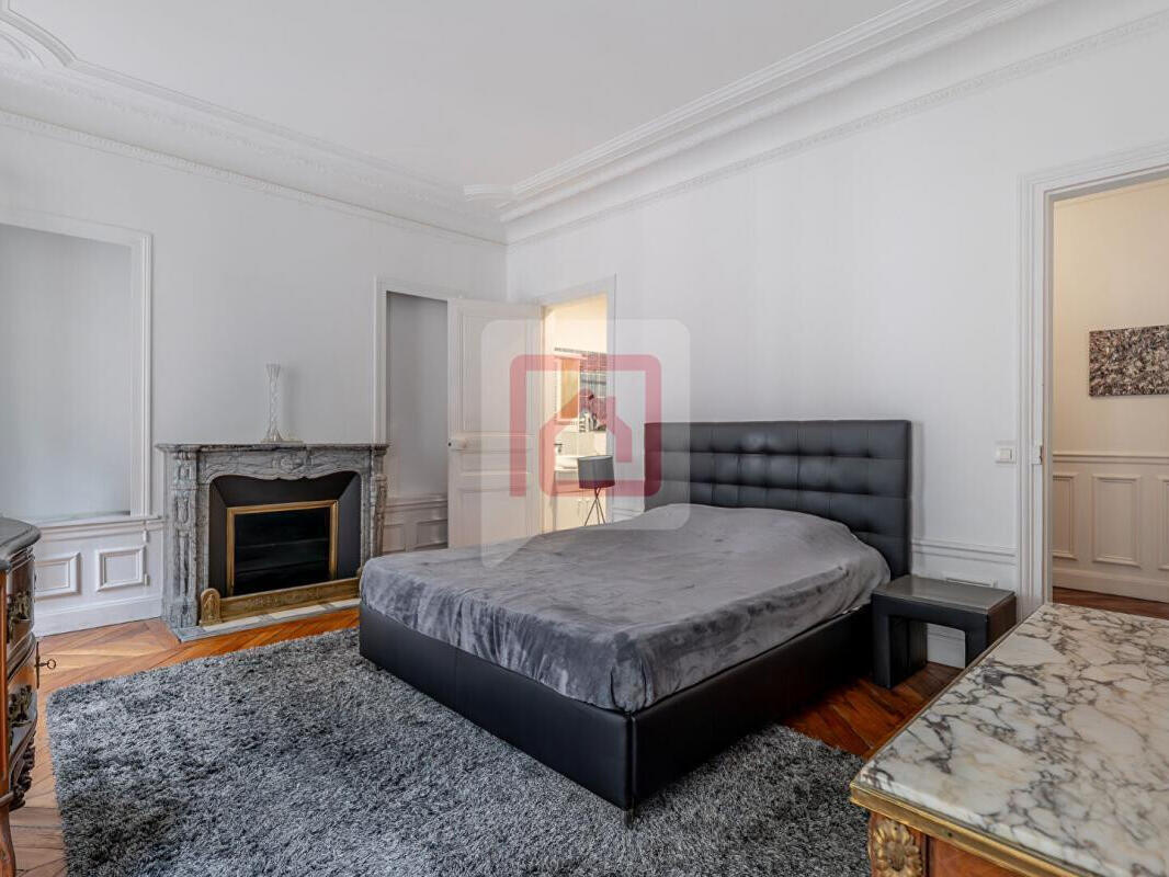 Appartement Paris 8e