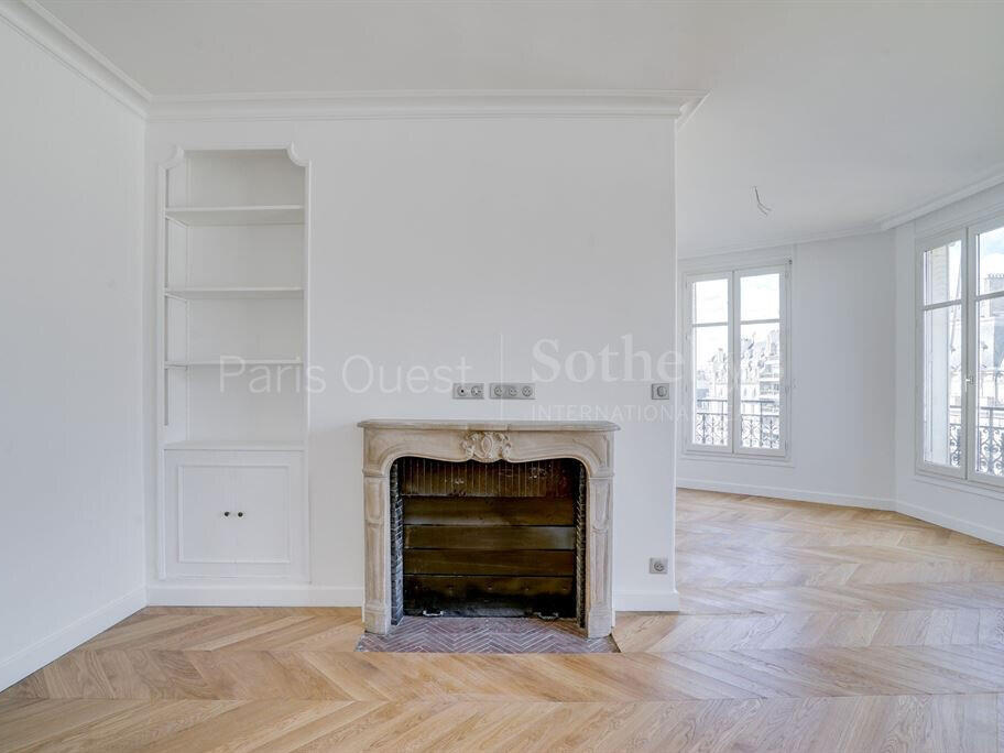 Apartment Paris 8e