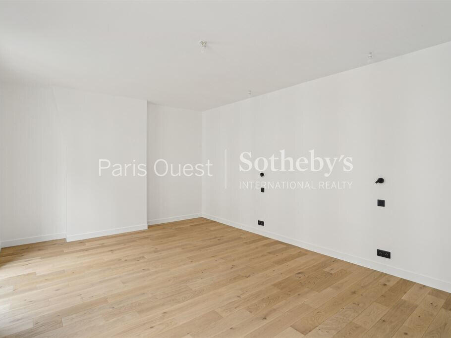 Apartment Paris 8e