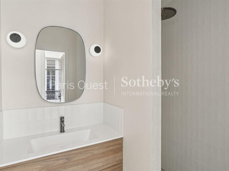 Apartment Paris 8e - 3 bedrooms - 142m²