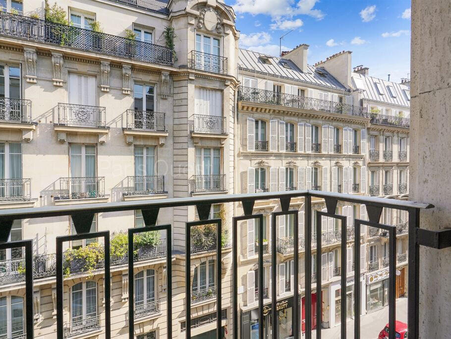 Apartment Paris 8e