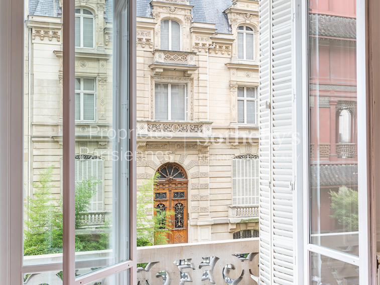 Apartment Paris 8e - 4 bedrooms - 270m²