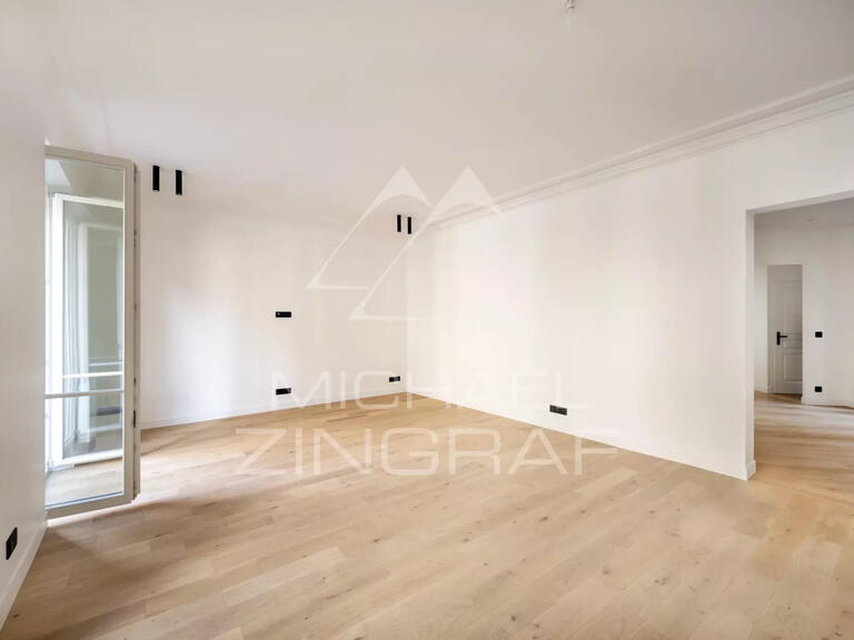 Apartment Paris 8e - 4 bedrooms - 141m²