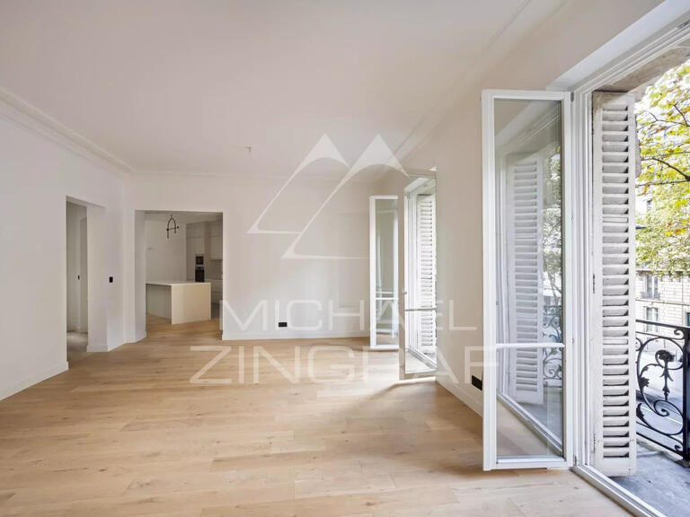 Apartment Paris 8e - 4 bedrooms - 141m²