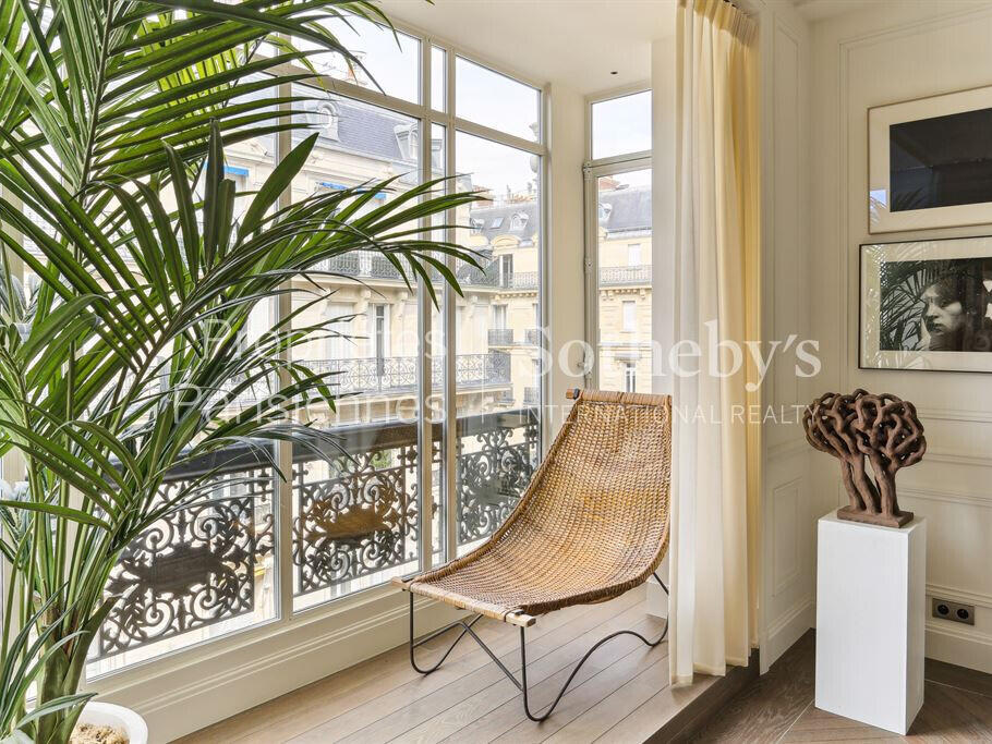 Apartment Paris 8e