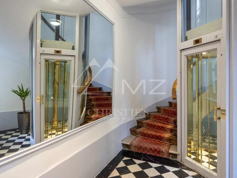 Appartement Paris 8e - 2 chambres - 96m²