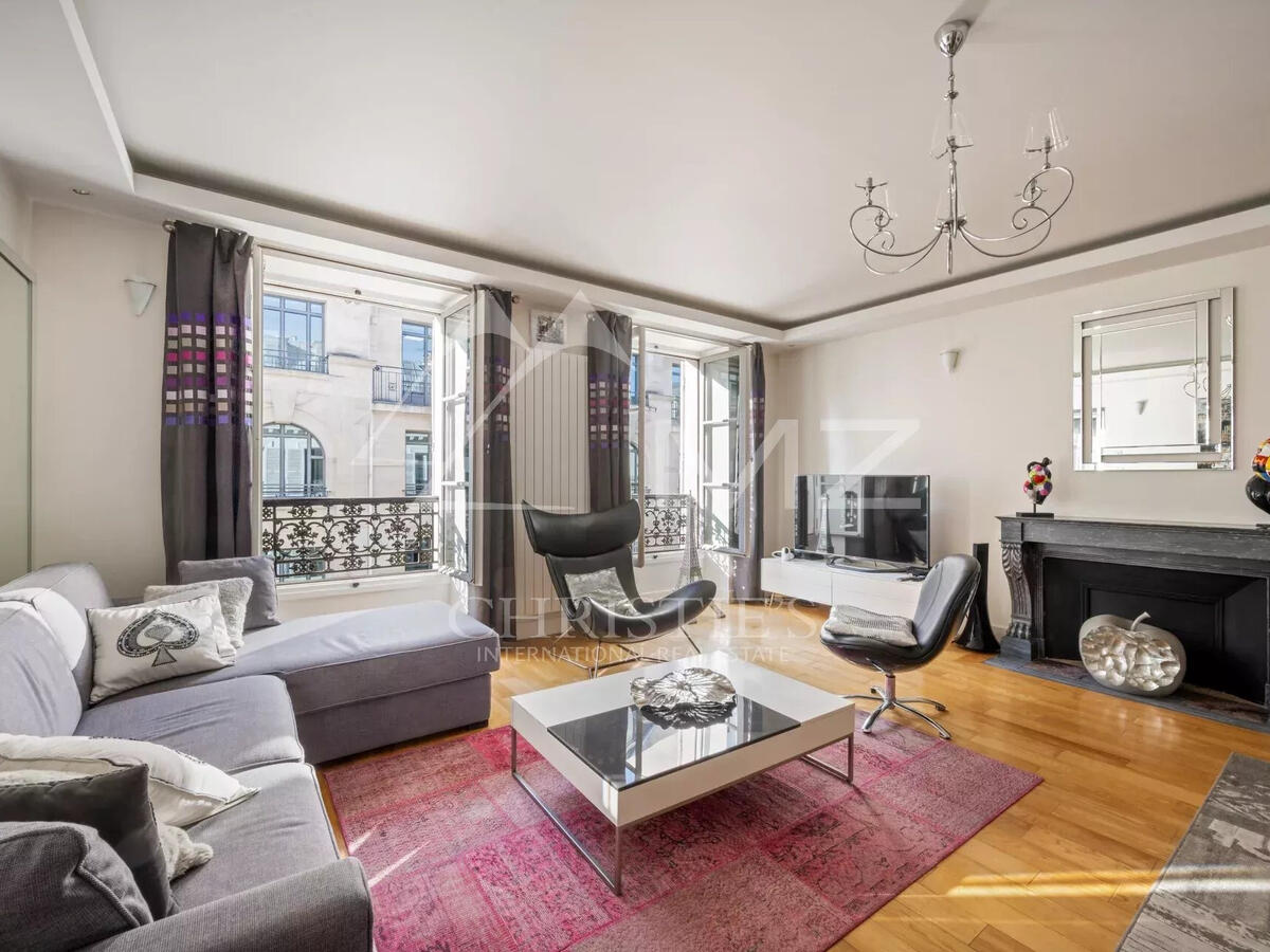 Apartment Paris 8e