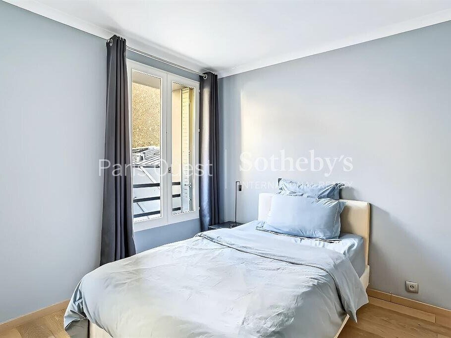 Apartment Paris 8e