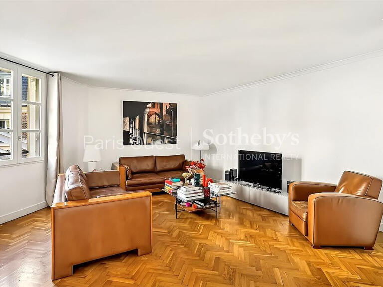 Apartment Paris 8e - 5 bedrooms - 157m²