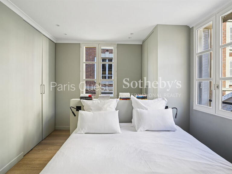 Apartment Paris 8e - 5 bedrooms - 157m²