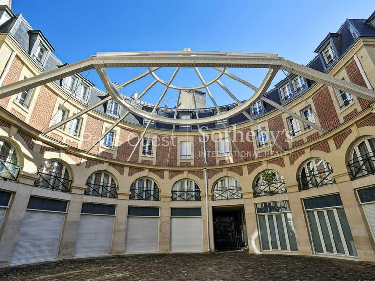 Apartment Paris 8e - 5 bedrooms - 157m²