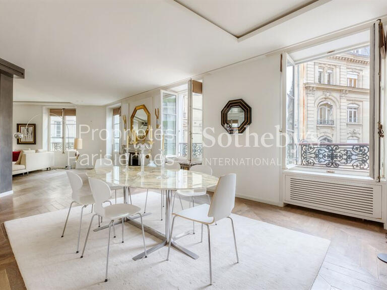 Appartement Paris 8e - 3 chambres - 212m²