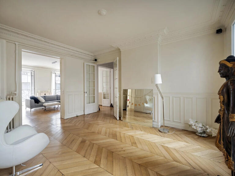 Apartment Paris 8e - 3 bedrooms - 126m²