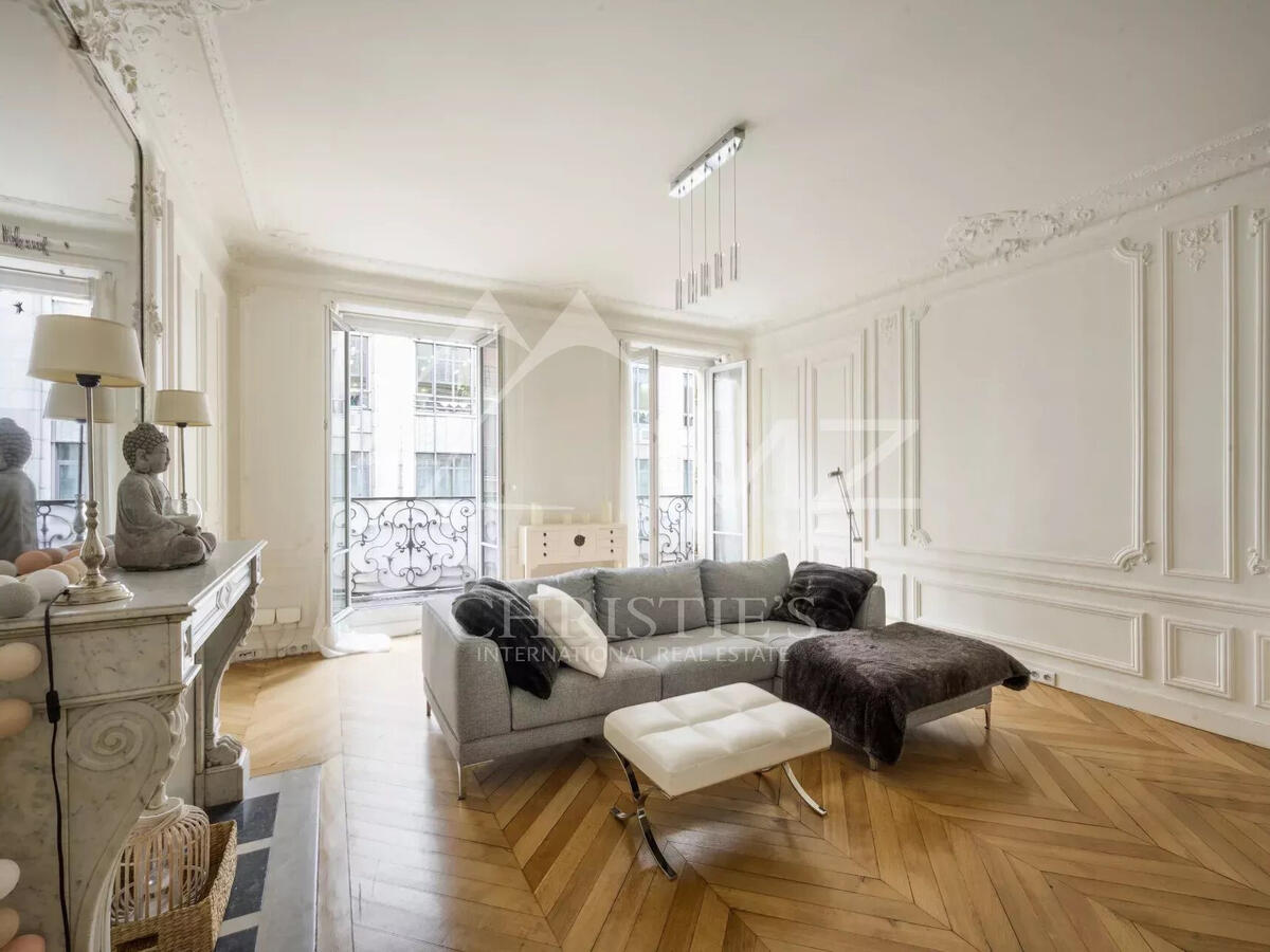 Apartment Paris 8e